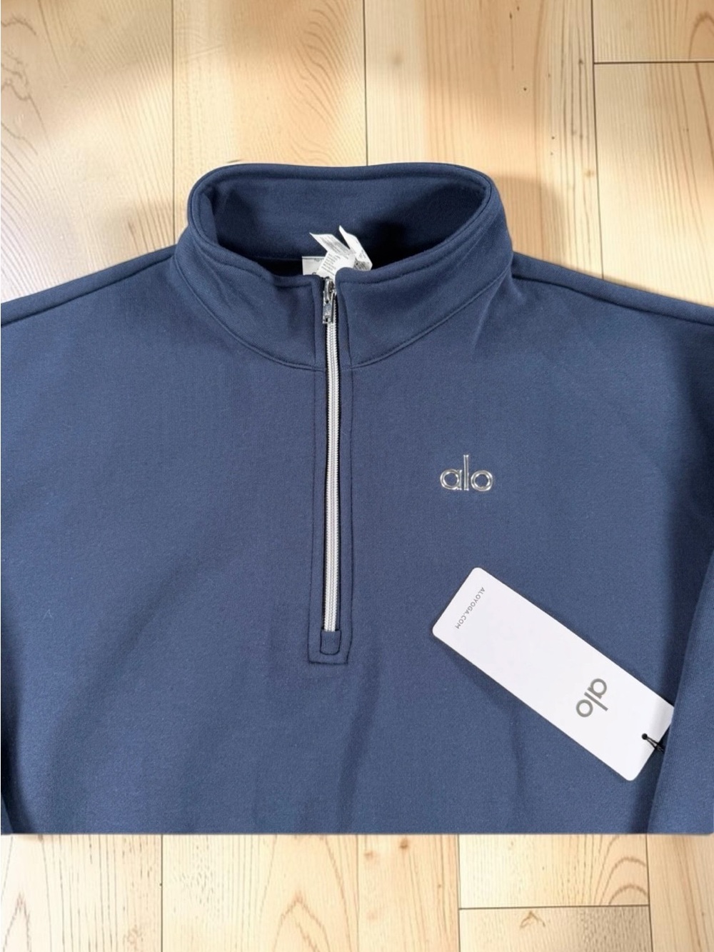 Alo Navy Quarter Zip S-XL - Picture 3 of 4